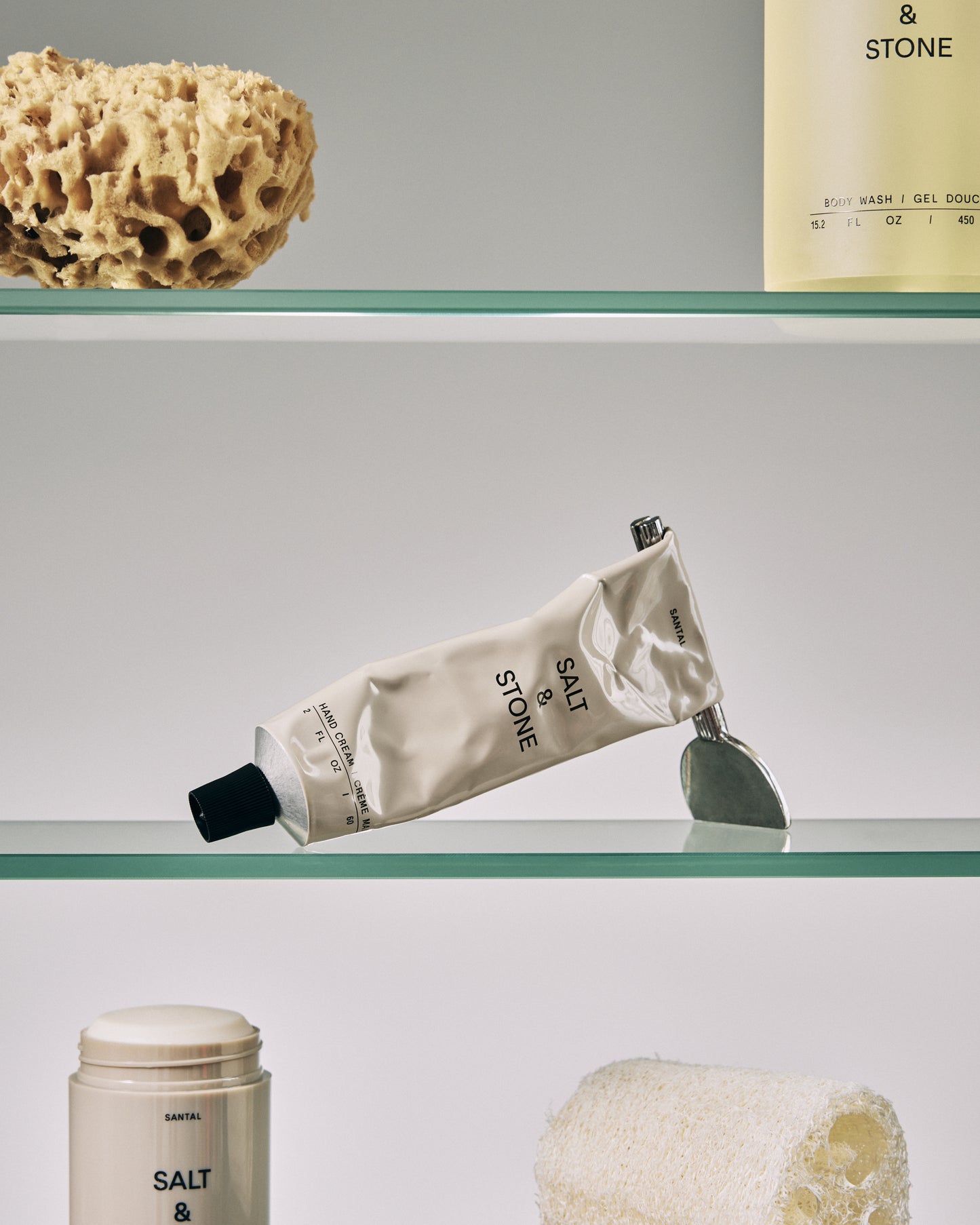 Зволожувальний крем для рук з ароматом сандалового дерева Hand Cream Santal 60ml SALT & STONE
