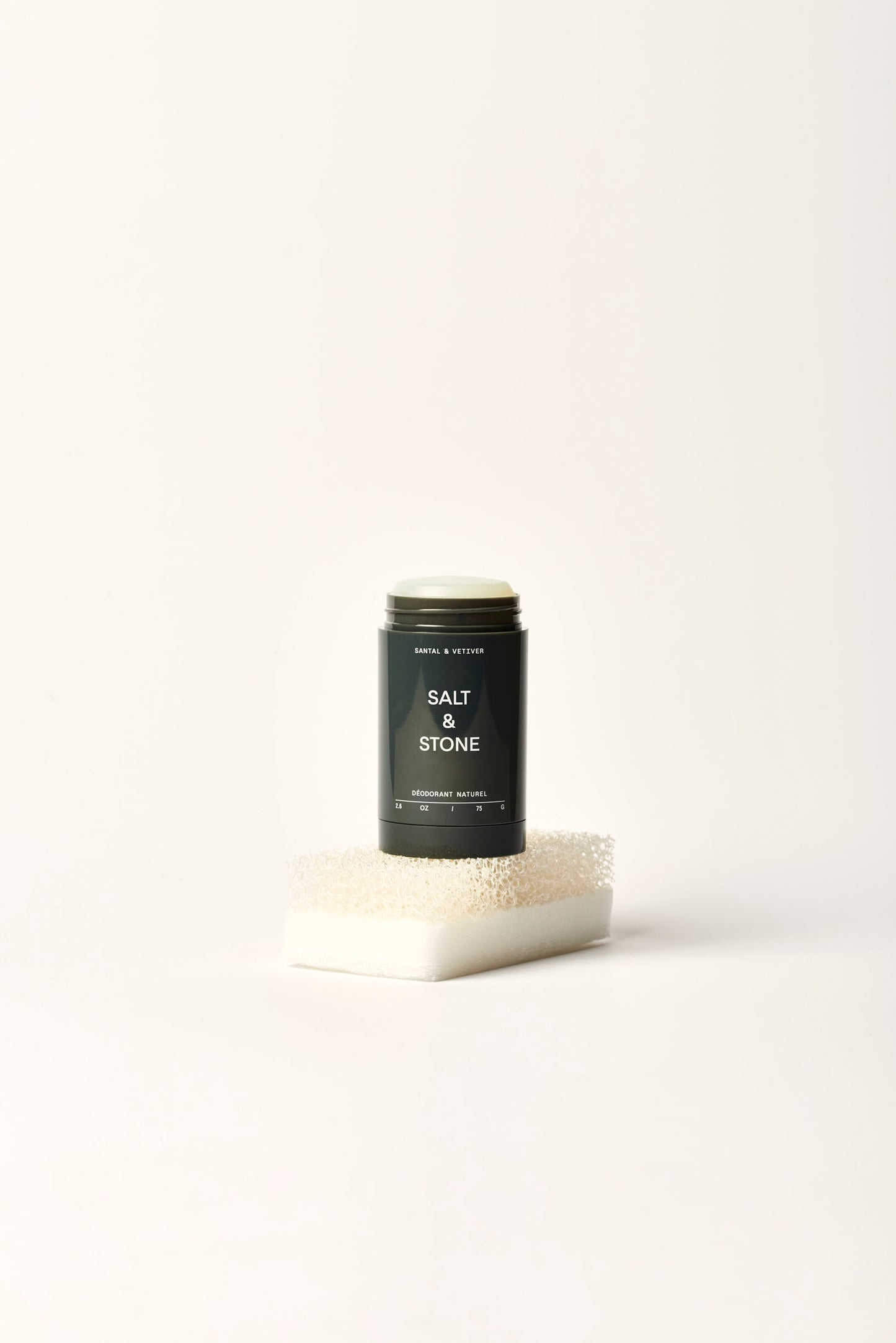 Натуральний дезодорант з ароматом сандалового дерева та ветиверу Natural Deodorant Santal & Vetiver- Formula Nº 1 75g SALT & STONE