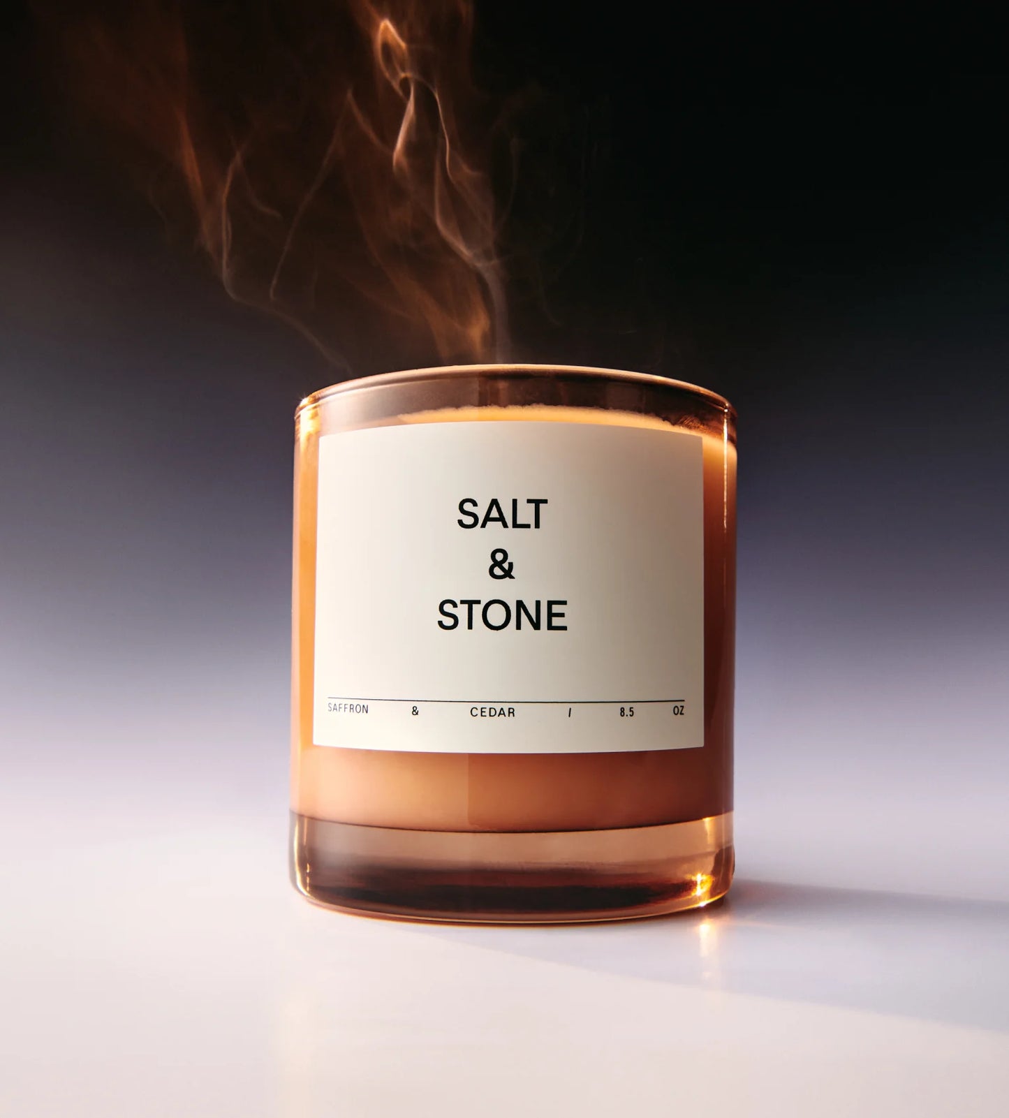 Соєва свічка з ароматом шафрану та кедру Candle Saffron & Cedar 240g SALT & STONE